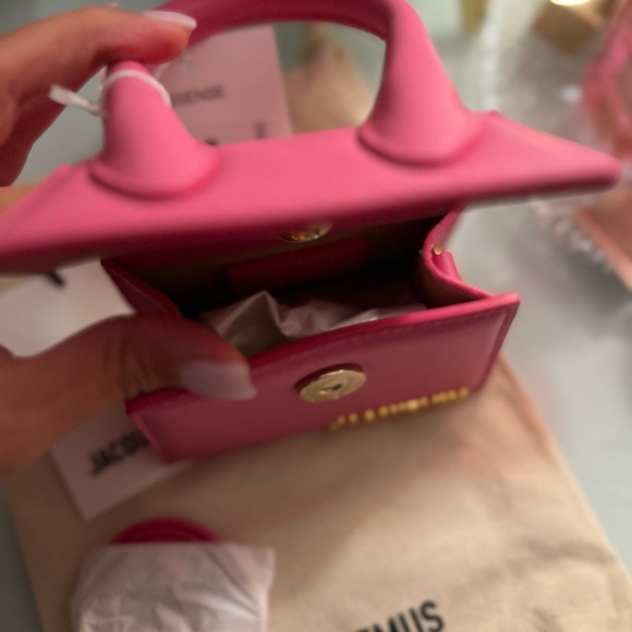BRAND NEW with tags Jacquemus Pink Mini Bag - Picture 8 of 10